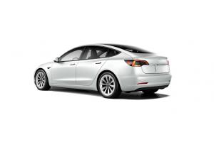 Tesla Model 3 , kola 19"